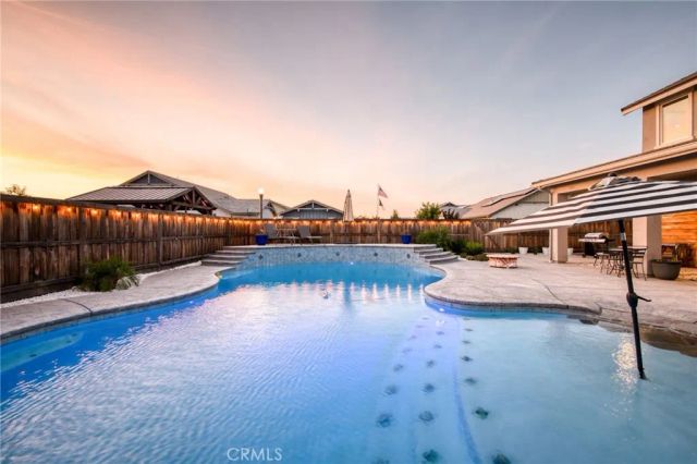 1736 N Renn, Clovis, CA 93619