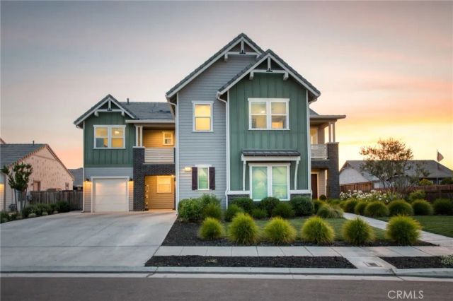 1736 N Renn, Clovis, CA 93619
