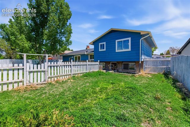 7270 Metropolitan Street, Colorado Springs, CO 80911