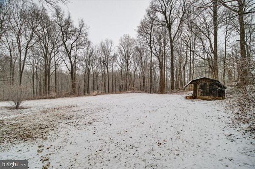 Image 37 of property listing at 2130 LEON RD, Culpeper, VA 22701