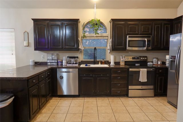 532 Vidalia Court, Fort Worth, TX 76052