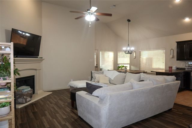 532 Vidalia Court, Fort Worth, TX 76052