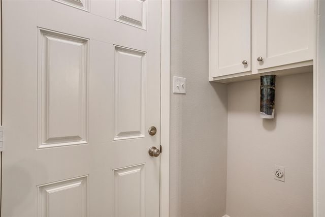 144 Suzanne Terrace, Burleson, TX 76028