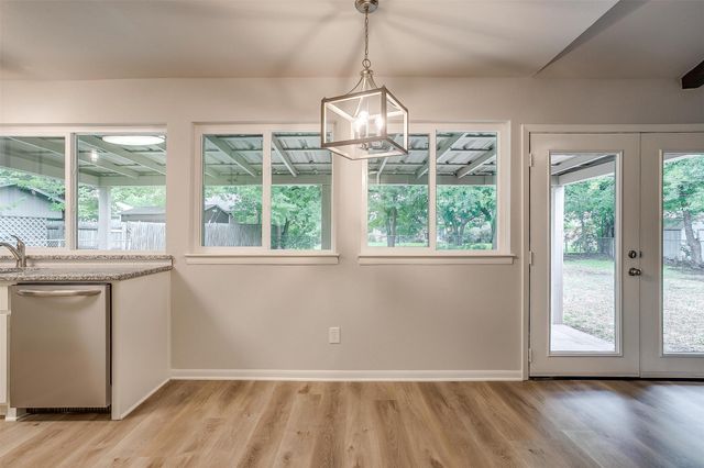 144 Suzanne Terrace, Burleson, TX 76028