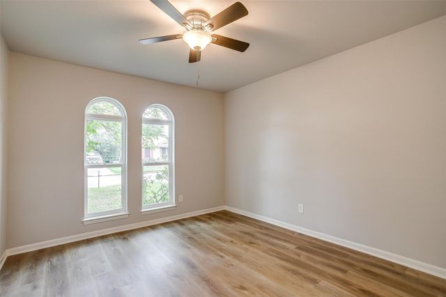 144 Suzanne Terrace, Burleson, TX 76028