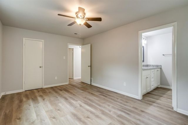 144 Suzanne Terrace, Burleson, TX 76028