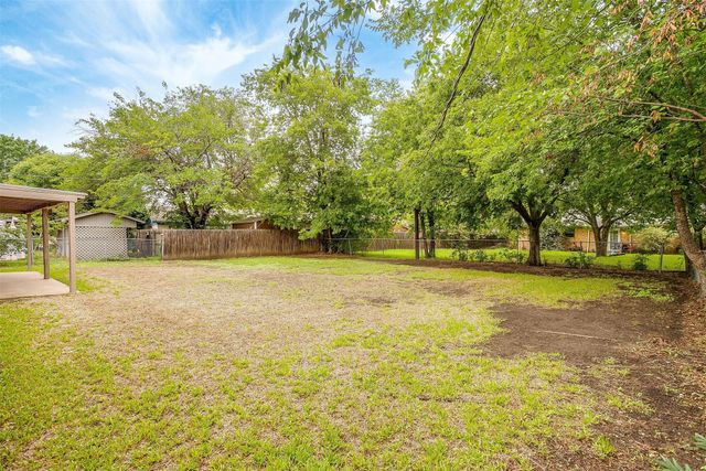 144 Suzanne Terrace, Burleson, TX 76028