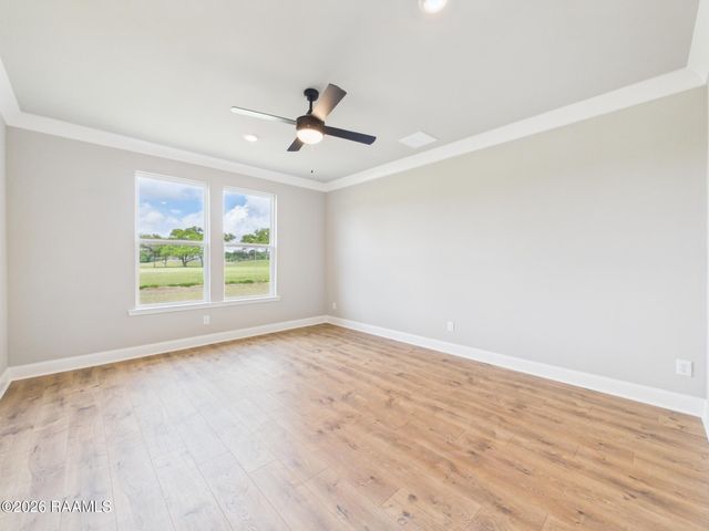 106 Belle Lake Drive, Lafayette, LA 70506