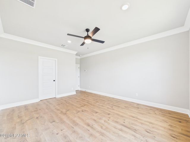 106 Belle Lake Drive, Lafayette, LA 70506