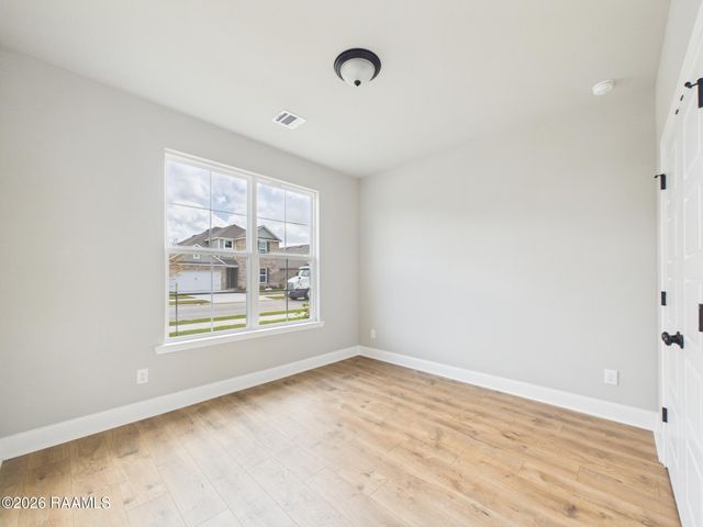 106 Belle Lake Drive, Lafayette, LA 70506
