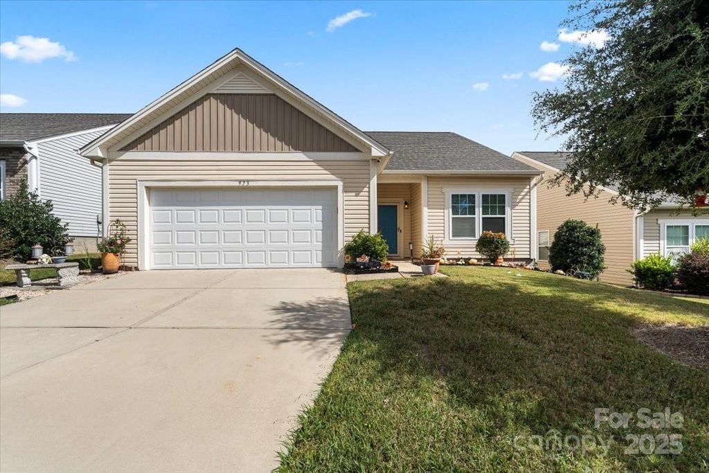 973 Roxburgh Avenue, Rock Hill, SC 29732