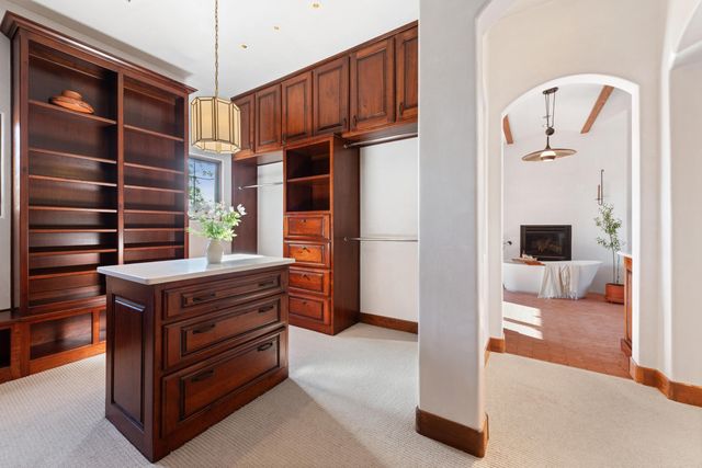 8906 Paramount Court NE, Albuquerque, NM 87122