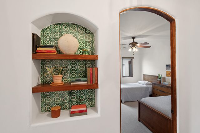 8906 Paramount Court NE, Albuquerque, NM 87122