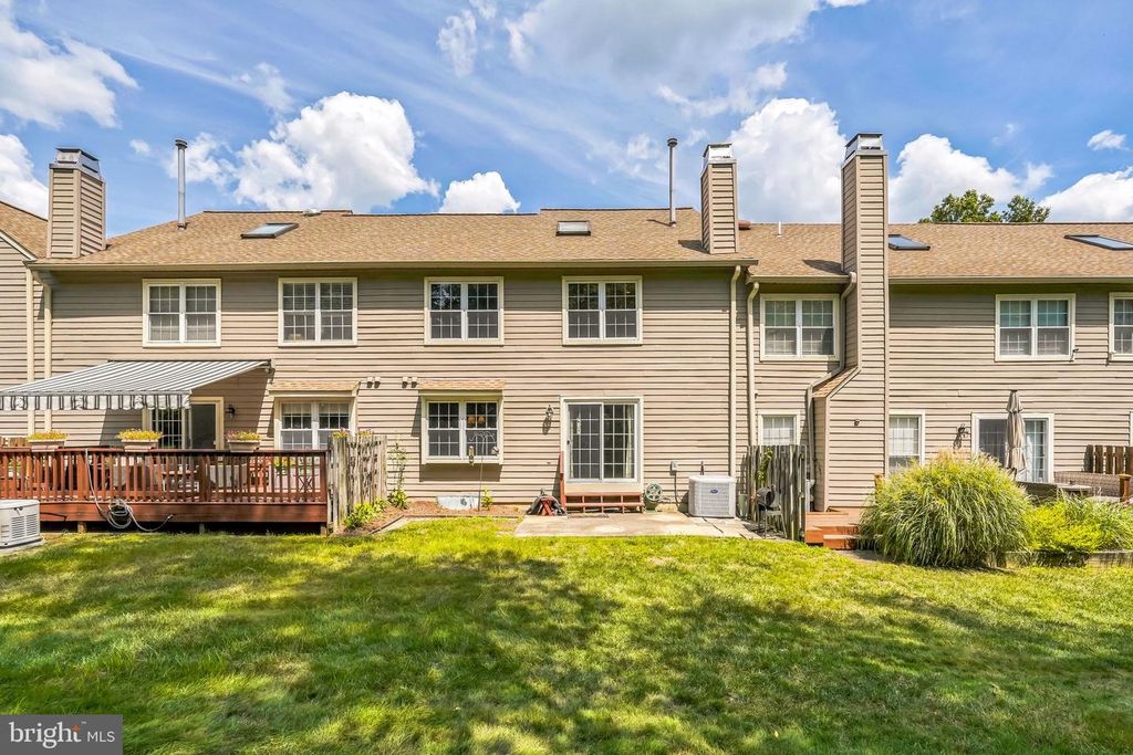 250 TULIP TREE CT, Blue Bell, PA 19422