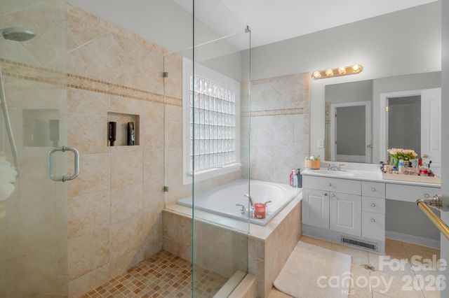 11537 Mcginns Trace Court, Charlotte, NC 28277