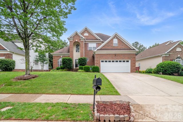 11537 Mcginns Trace Court, Charlotte, NC 28277