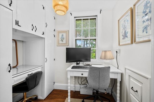 14 Kenilworth Rd, Shrewsbury, MA 01545
