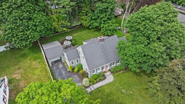 14 Kenilworth Rd, Shrewsbury, MA 01545