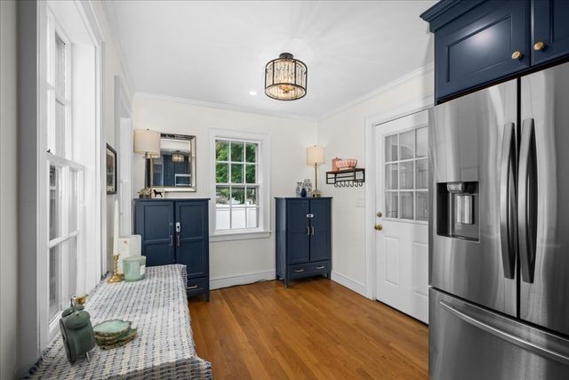 14 Kenilworth Rd, Shrewsbury, MA 01545