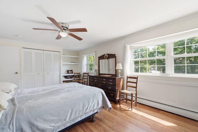257 North Main St 8, Andover, MA 01810