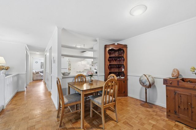 257 North Main St 8, Andover, MA 01810