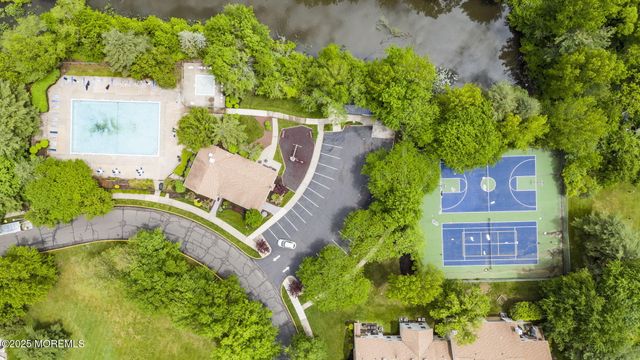 33 Oliver Court 1, Freehold, NJ 07728