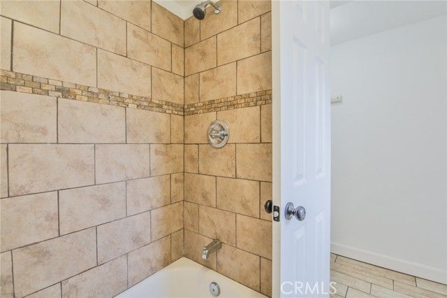 1712 E 57th, Los Angeles, CA 90058