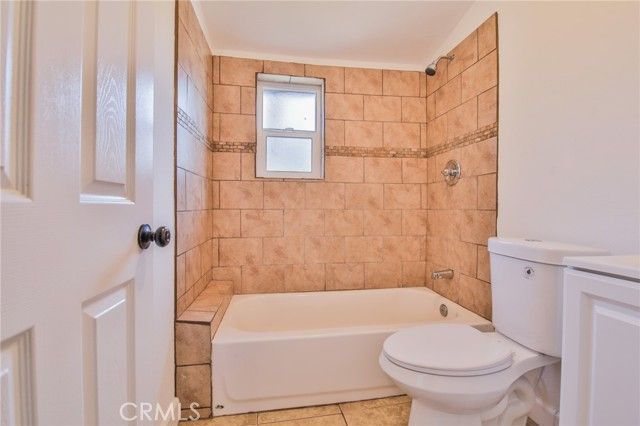 1712 E 57th, Los Angeles, CA 90058