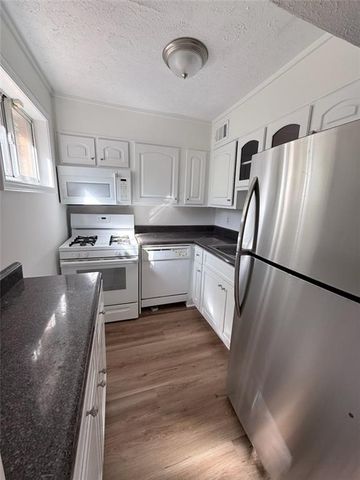 120 Biscayne NW Drive C5, Atlanta, GA 30309