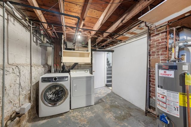 1 Douglass St, Lynn, MA 01904
