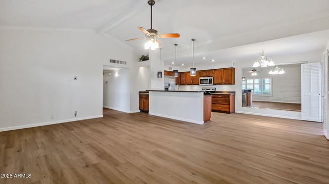 4800 N 68TH Street 285, Scottsdale, AZ 85251