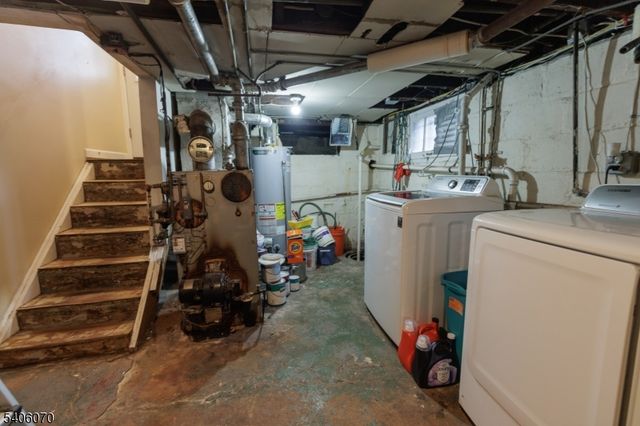 264 W Colfax Ave, Roselle Park Boro, NJ 07204