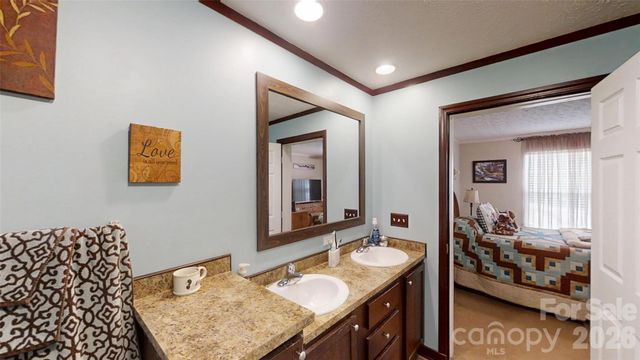 75 Pine Mount Road, Weaverville, NC 28787