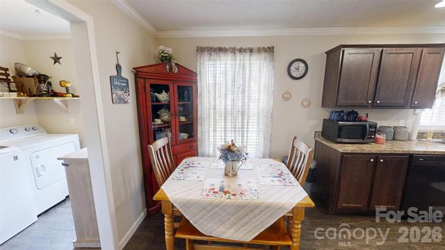 75 Pine Mount Road, Weaverville, NC 28787