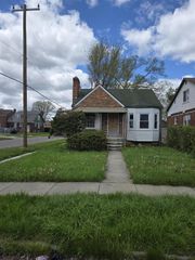 15001 Freeland Street, Detroit, MI 48227