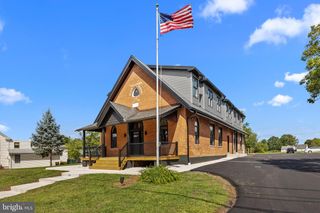 819 BLOOMING GLEN ROAD #APT 6, Perkasie, PA 18944