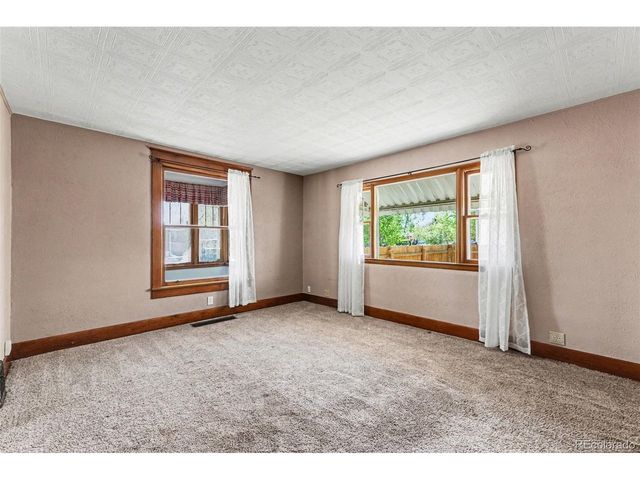 145 S Park Ave, Fort Lupton, CO 80621