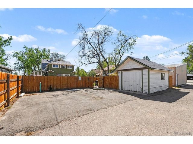145 S Park Ave, Fort Lupton, CO 80621