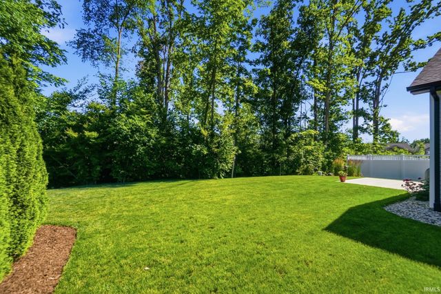 13870 Escondida Cove, Fort Wayne, IN 46845