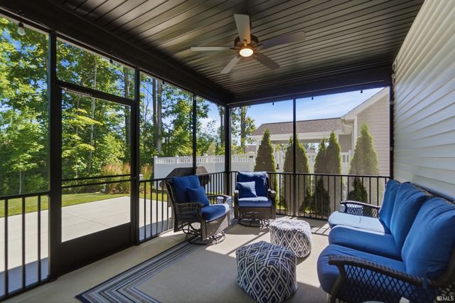 13870 Escondida Cove, Fort Wayne, IN 46845