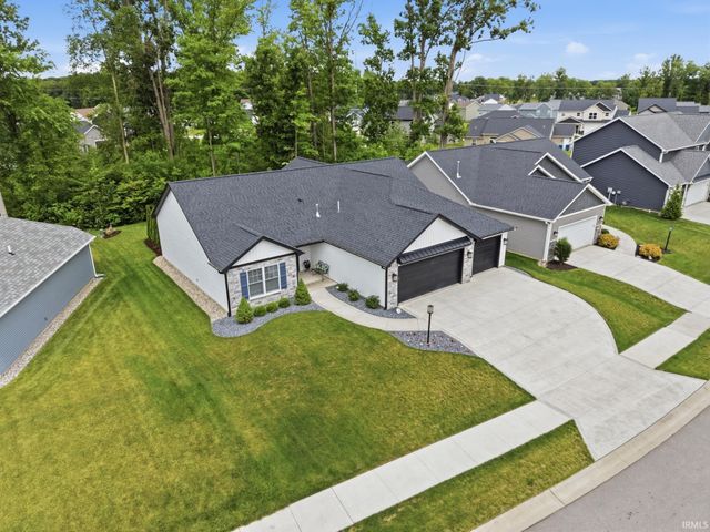 13870 Escondida Cove, Fort Wayne, IN 46845