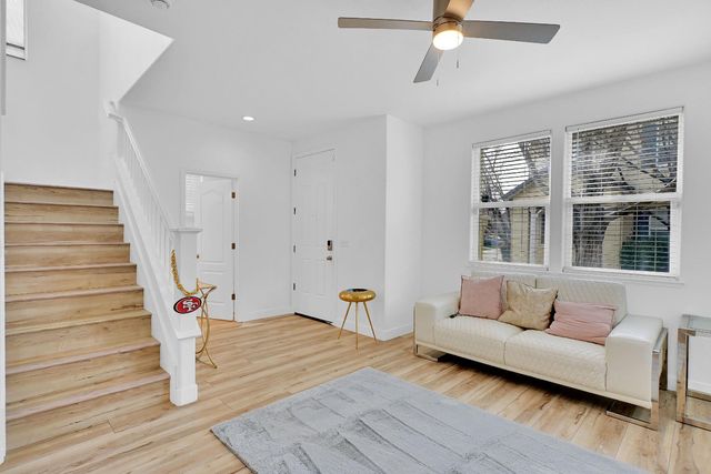 6 Bonack Pl, Sacramento, CA 95835