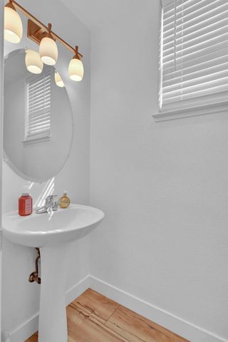 6 Bonack Pl, Sacramento, CA 95835