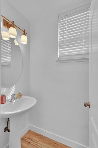 6 Bonack Pl, Sacramento, CA 95835