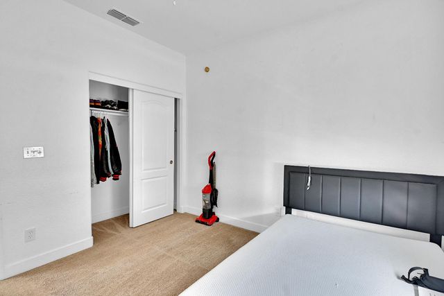 6 Bonack Pl, Sacramento, CA 95835