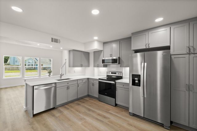 387 NW Canterbury Circle, Fort Walton Beach, FL 32548