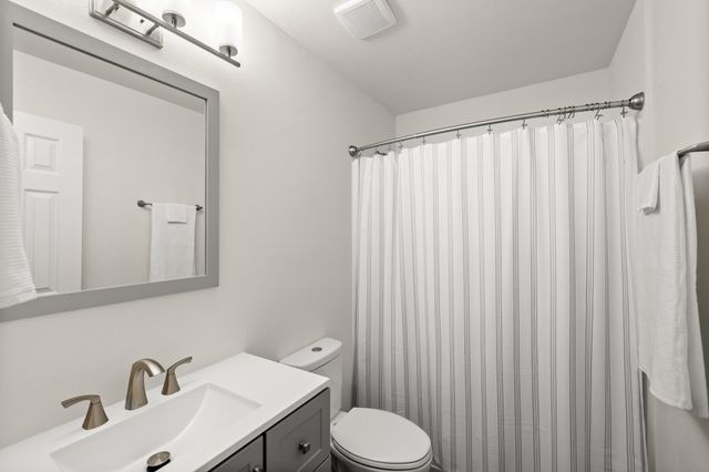 387 NW Canterbury Circle, Fort Walton Beach, FL 32548