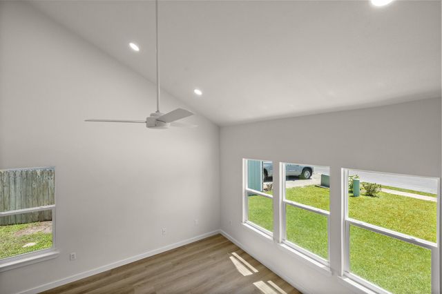 387 NW Canterbury Circle, Fort Walton Beach, FL 32548