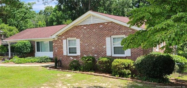 628 Galloway Drive, Fayetteville, NC 28303