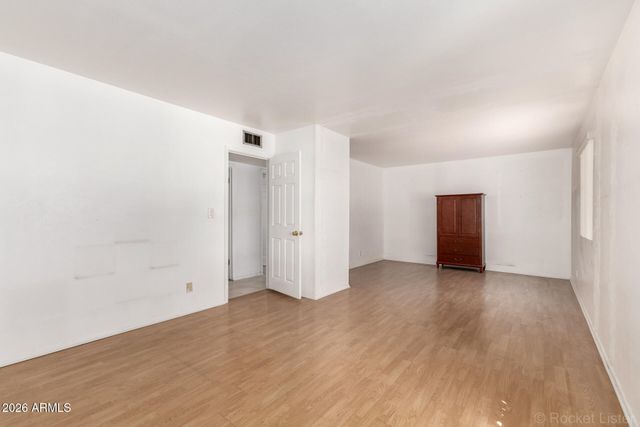 3802 W STATE Avenue, Phoenix, AZ 85051